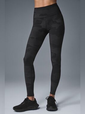 ALO Yoga High-Waist Camo Vapor Legging
